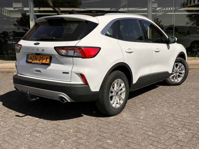 Ford KUGA 2.5 PHEV Titanium | Pano | Trekhaak 1500kg | Adaptive CC | Climate | Navi | All season banden | occasion