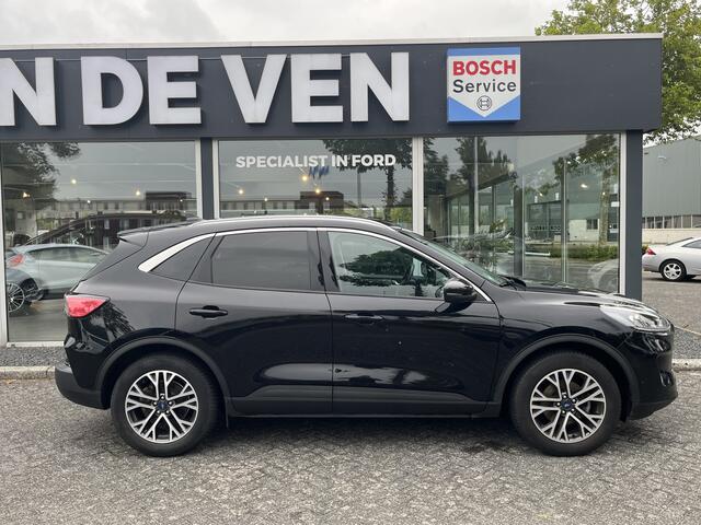 Ford KUGA 1.5 EcoBoost Titanium X 150pk/110kW 6-bak | Trekhaak | Winter Pack | 18 inch |