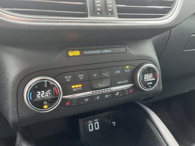Ford KUGA 1.5 EcoBoost Titanium X 150pk/110kW 6-bak | Trekhaak | Winter Pack | 18 inch |