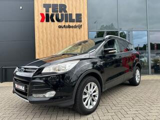 ford-kuga-1.5-titanium-styling