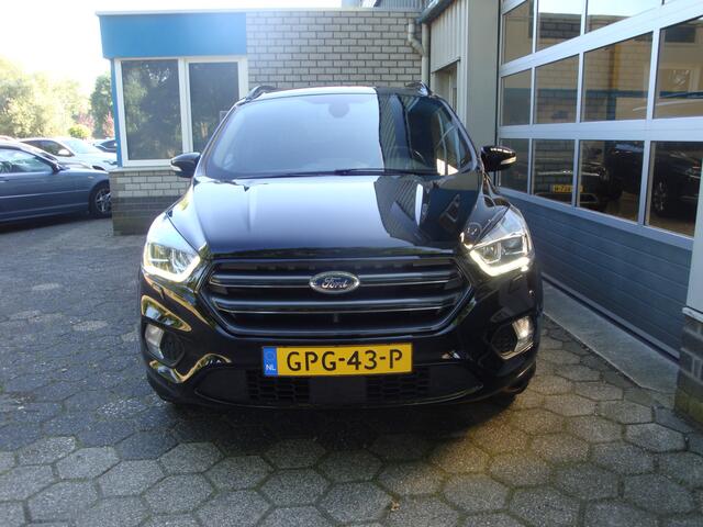 Ford KUGA 1.5 EcoBoost ST Line