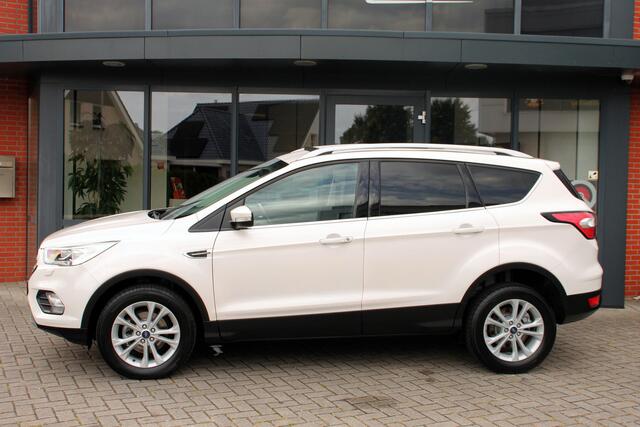 Ford KUGA 1.5 Ecoboost automaat Titanium | Half Leer | CarPlay / Android auto | Winter pakket
