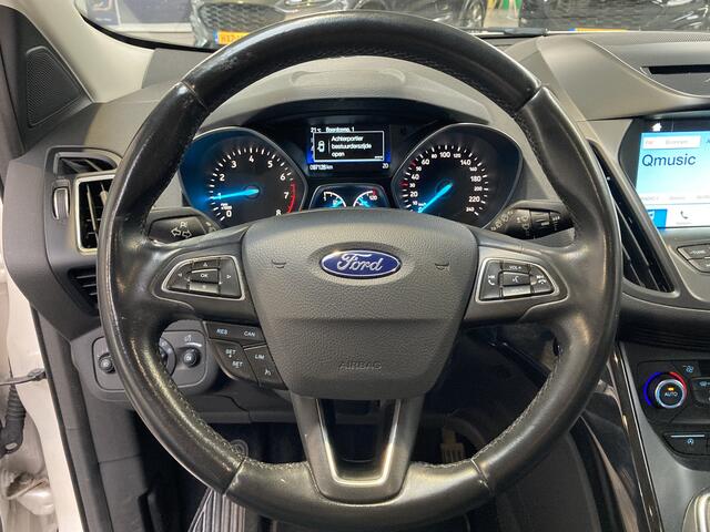 Ford KUGA 1.5 EcoBoost 150pk Titanium | Trekhaak | Camera | Keyless | Voorruitverwarming | Cruise | Park. Sens. V+A |