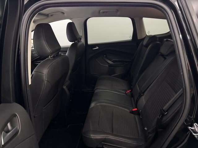 Ford KUGA 1.5 EcoBoost ST Line Half leder, Navi, Parkeersensoren, Stoelverwarming, Cruise control, A start stop