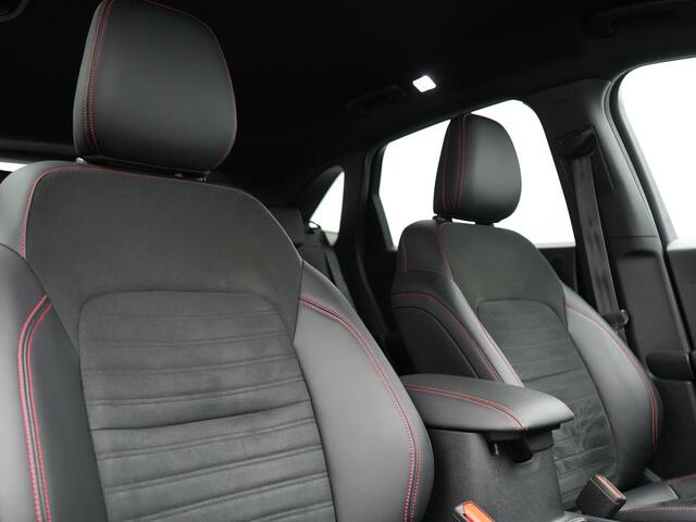 Ford KUGA 1.5 EcoBoost ST-Line X 150pk 1800kg Trekgewicht Dealer O.H | Cruise Control | Bang&Olufsen Sound | Alcantara Sportstoelen Verwarmd | Keyless | Lane Assist | Sportstuur Verwarmd | Navigatie | Virtual | DAB |