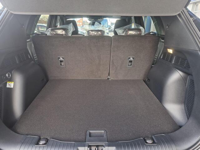 Ford KUGA 2.5 PHEV ST-Line 243 pk | Wegklapbare trekhaak | 2.100 kg trekgewicht! | Winterpakket