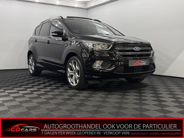 Ford KUGA 1.5 EcoBoost Vignale Pano, Half leder, Navi, Parkeersensoren, Keyless start, Cruise control, Stoelverwarming