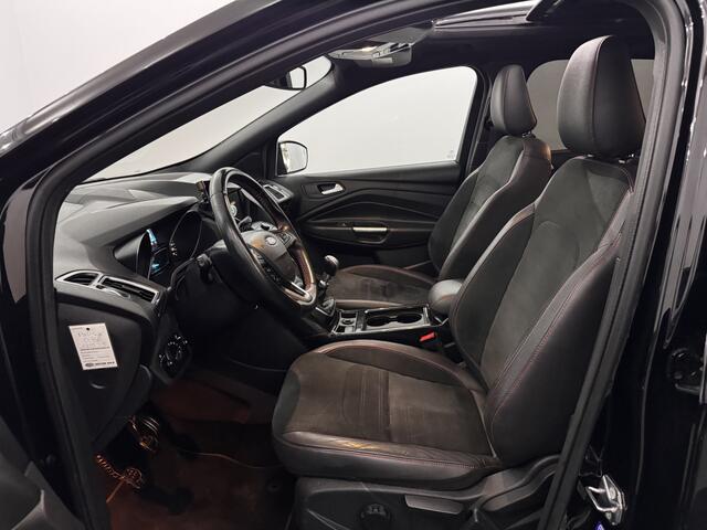 Ford KUGA 1.5 EcoBoost Vignale Pano, Half leder, Navi, Parkeersensoren, Keyless start, Cruise control, Stoelverwarming