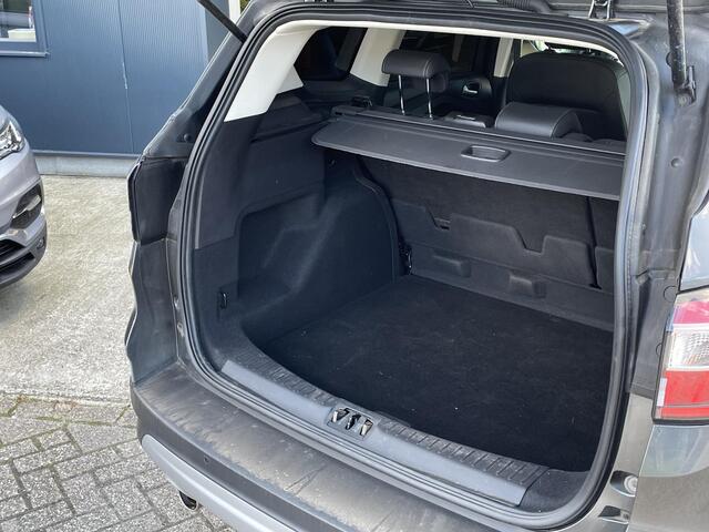 Ford KUGA 1.5 EcoBoost Titanium - 1.800 KG Trekken -