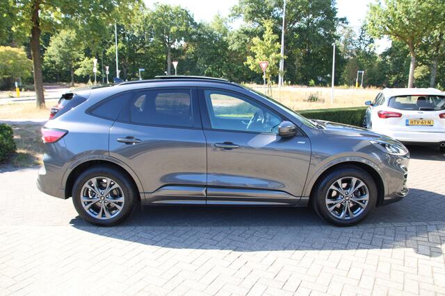 Ford KUGA 1.5 EcoBoost ST-Line X TREKHAAK | WINTER PACK | CAMERA | PANORAMA DAK