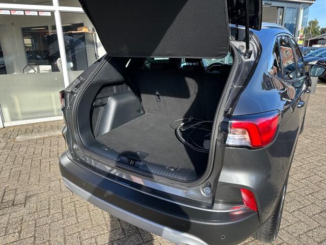 Ford KUGA 2.5 PHEV TITANIUM
