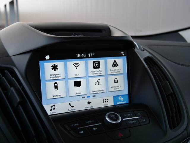 Ford KUGA 1.5 183 Pk EcoBoost Vignale Automaat Navi / Apple Carplay / DAB / Leer / Camera / Pano-dak / Trekhaak