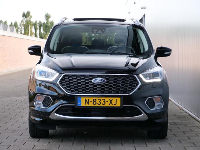 Ford KUGA 1.5 183 Pk EcoBoost Vignale Automaat Navi / Apple Carplay / DAB / Leer / Camera / Pano-dak / Trekhaak