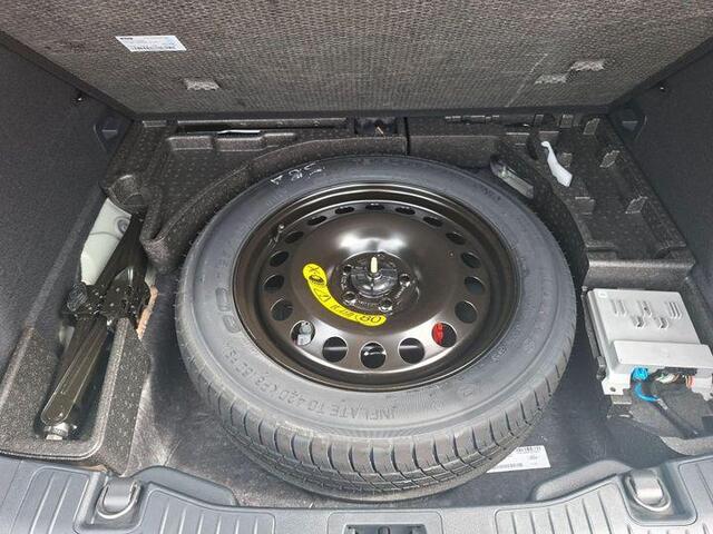 Ford KUGA 2.5 FHEV ST-Line X 190pk | 4WD | Driver Assistance Pack | Panorama dak | Winterpack | Technology Pack | Geen Stekker nodig | 2.100kg Trekgewicht | All Weather Banden