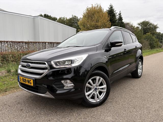Ford KUGA 1.5 Titanium / NAVI / AIRCO ECC / CRUISE / 159dkm!