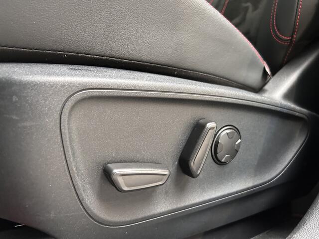 Ford KUGA 2.5 PHEV 243pk ST-Line X Orig. NL | Trekhaak | Winter Pack | Matrix LED | AGR stoelen | B&O | El. a. klep | Adapt. cruise