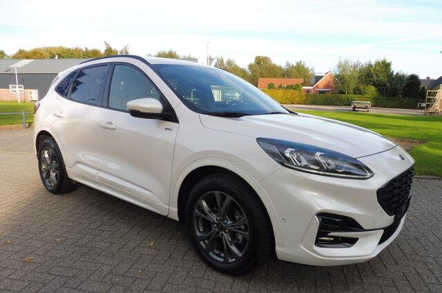 Ford KUGA 150pk ST-Line X Alle Packs en wegkl.trekhaak 1.800kg