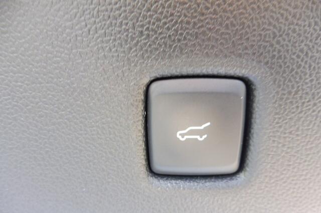 Ford KUGA 150pk ST-Line X Alle Packs en wegkl.trekhaak 1.800kg