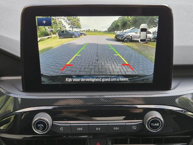 Ford KUGA 2.5 PHEV ST-Line Automaat / Winter-pack / Stuur- en Stoelverwarming / Cruise control / Navigatie / Voorruit verwarming / Keyless Entry/Start / Apple Carplay Android Auto /
