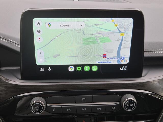 Ford KUGA 2.5 PHEV Plug-in Vignale Automaat / Driver Assistance Pack / Technology Pack / HUD / Apple Carplay Android Auto / Stuur-, Stoel en Achterbankverwarming / Adaptief CC / Voorruit verwarming / Elektrische achterklep / Achteruitrijcamera / Keyless Entry/Start
