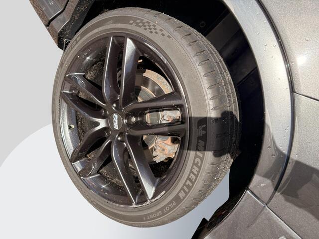 Ford KUGA 1.5 EcoBoost ST Line 150pk Adaptieve Cruise | Trekhaak | Achteruitrijcamera | Stoelverwarming | Nieuwe distributieriem ! | Elektrische Achterklep | Dealer onderhouden