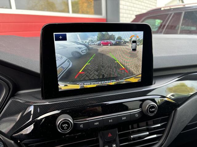 Ford KUGA 1.5 ST-LIne DIESEL / 1500KG TREKKEN / AUTOMAAT / CAMERA / STOELVERW / STUURVERW / FULL LED / KEYLESS / TREKHAAK