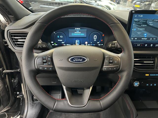 Ford KUGA ST-Line 2.5 PHEV 243 pk | Nieuw model | Winter Pack | HUD | Camera | Keyless | All Seasons | Fabr. Gar. t/m 12-2028