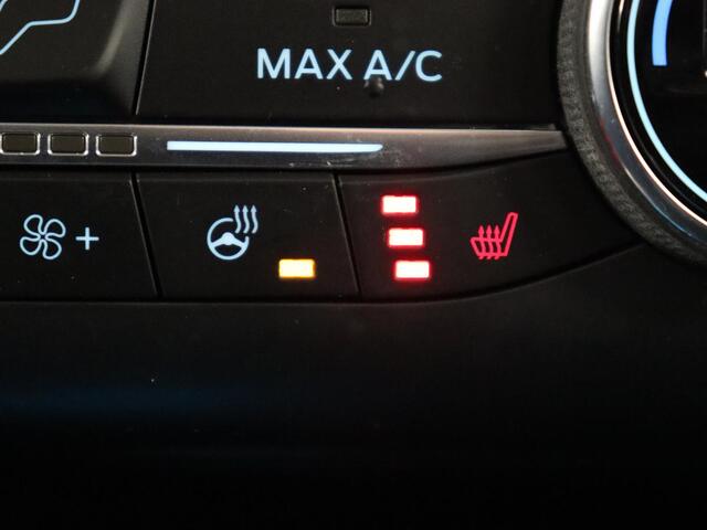 Ford KUGA 2.5 PHEV Vignale | Head-Up | Trekhaak | Adaptive cruise | Leder | 360 Camera | Stoelverwarming | Digital Cockpit | Carplay | Dodehoek detectie | Navigatie | Keyless | Achterbankverwarming | Plug In