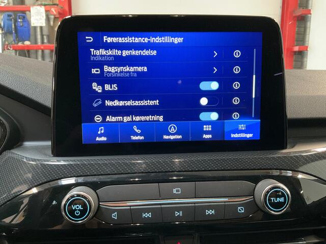 Ford KUGA 2.5 PHEV ST-Line X Climate control , Navigatie , Cruise Control , Bluetooth Android/Apple carplay , LED dagrijverlichting , Parkeersensoren