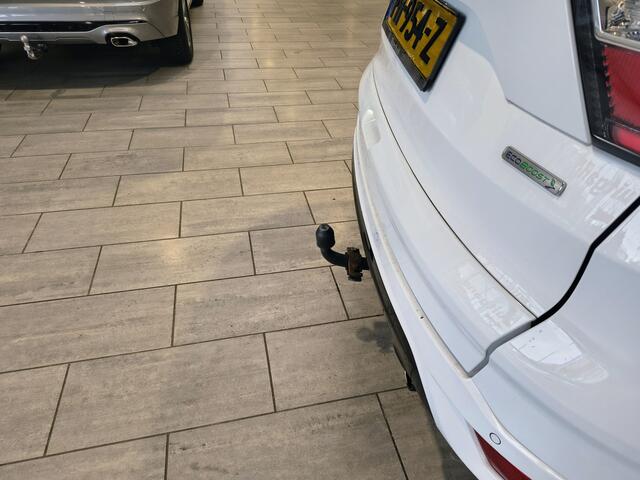 Ford KUGA 1.5 EcoBoost Trend Ultimate | Trekhaak | Navi | Clima | Cruise | Stoelverw. | Voorruitverw. | 1800 kg trekgew.