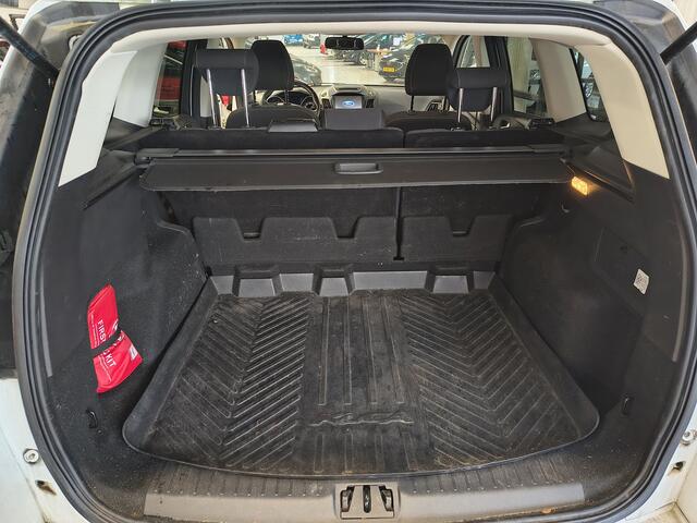 Ford KUGA 1.5 EcoBoost Trend Ultimate | Trekhaak | Navi | Clima | Cruise | Stoelverw. | Voorruitverw. | 1800 kg trekgew.