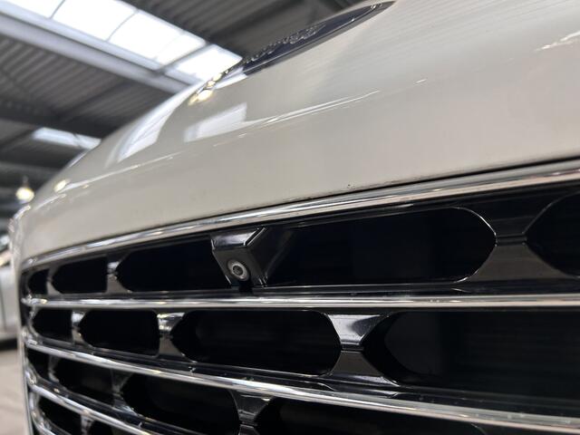 Ford KUGA 2.5 PHEV 225pk Titanium | 100% Dealer onderhouden | Winter pack | Adapt. Cruise | Camera V+A | Keyless |