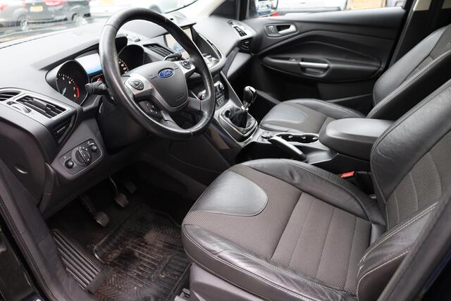 Ford KUGA 1.5 Titanium TREKHAAK HALFLEER CAMERA STOEL/RUITVERW. ELEC-KLEP NAVI CRUISE CLIMA DAB NAP 2XPDC 17''LMV