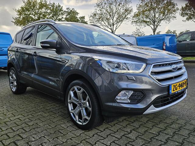Ford KUGA 1.5 EcoBoost Titanium 150 pk | Nieuwstaat | Navigatie | PDC voor + achter | Keyless entry | Elektrisch bedienbare achterklep | Winterpack | Bi-xenon etc.