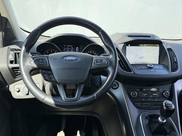 Ford KUGA BWJ 2017 | 1.5T 120PK Trend Ultimate | | TREKHAAK | CLIMA | CRUISE | NAVI | LICHTMETAAL | PDC | CARPLAY