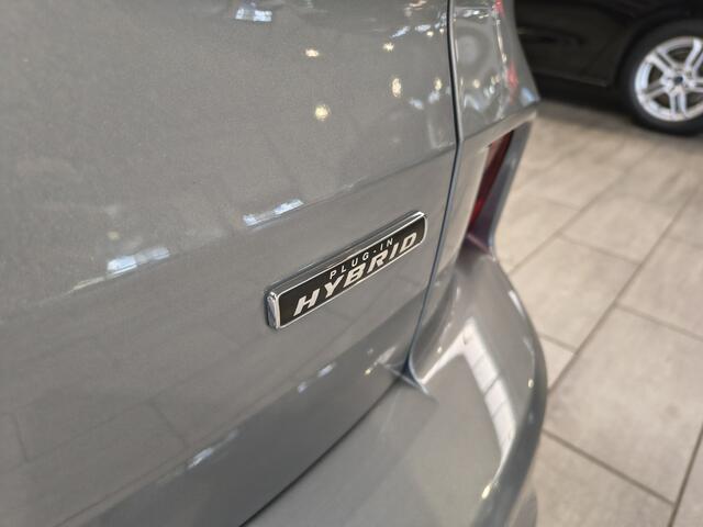 Ford KUGA 2.5 PHEV 225 pk ST-Line X | Pano | Winter Pack | Matrix LED | Adapt. Cruise | AGR | Origineel NL |