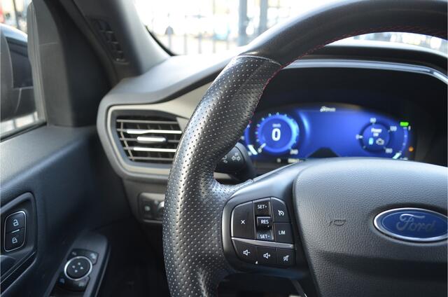 Ford KUGA 2.5 PHEV ST-Line Virtual cockpit Keyless Carplay Bang & Olufsen audio LED Afn. Trekhaak.