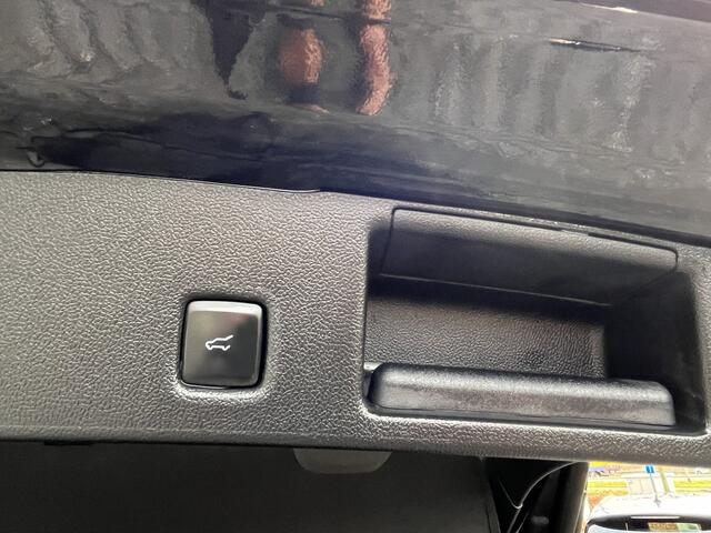 Ford KUGA 2.5 PHEV ST-Line X 225pk/165kW e-CVT Automaat | Afneembare trekhaak | Driver Assistance Pack | Winter Pack |