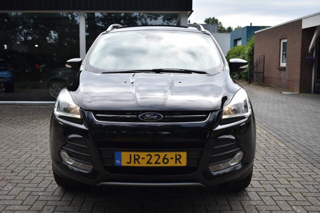 Ford KUGA 1.5 Titanium+Stylingpack CAMERA CRUISE NAVI PDC CLIMA TREKHAAK