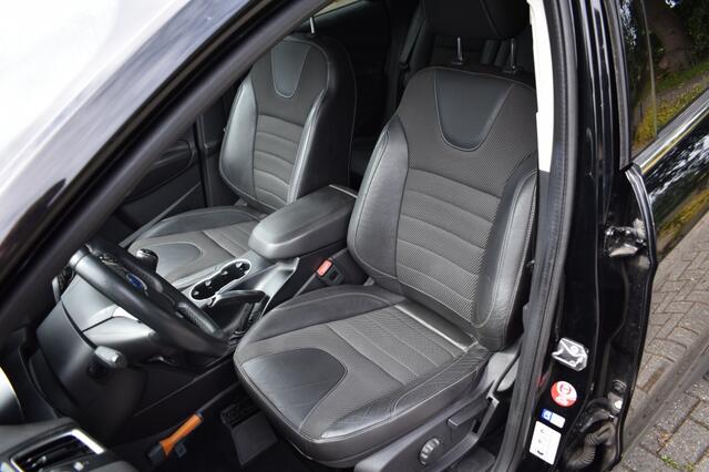 Ford KUGA 1.5 Titanium+Stylingpack CAMERA CRUISE NAVI PDC CLIMA TREKHAAK