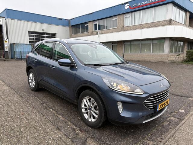 Ford KUGA 2.5 FHEV Titanium Hybride trekhaak