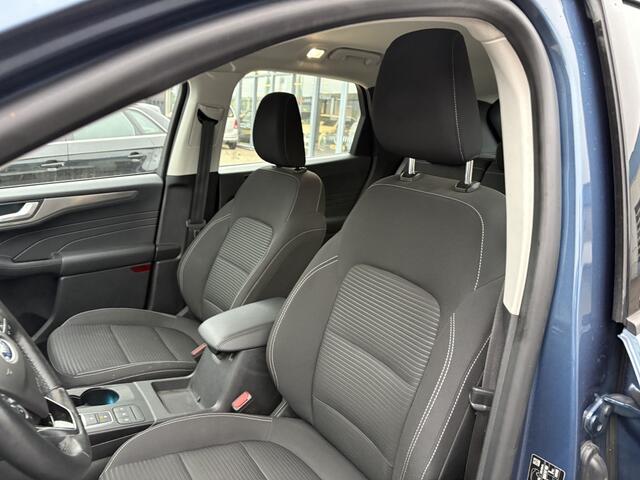 Ford KUGA 2.5 FHEV Titanium Hybride trekhaak