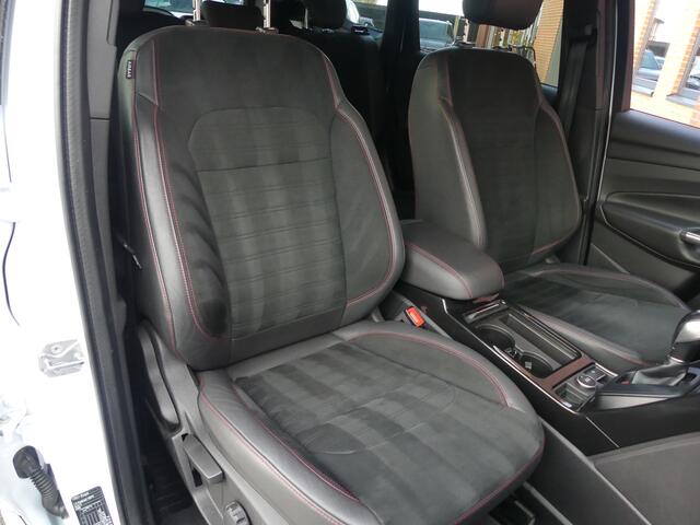 Ford KUGA 1.5 EcoBoost ST Line / Trekhaak