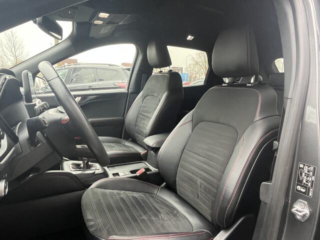 Ford KUGA 1.5 EcoBoost ST-Line X 150pk/110kW 6-bak | Elektr. trekhaak | Driver Assistance Pack | Winter Pack | Techology Pack | etc. etc.