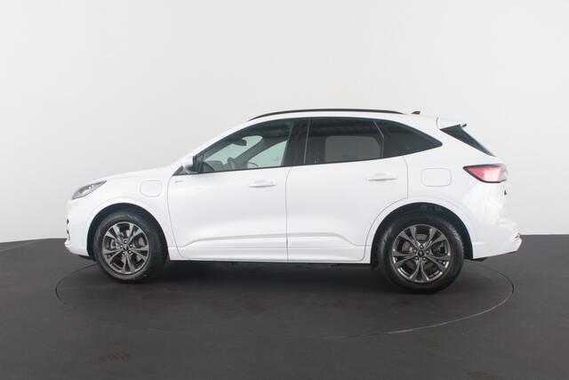 Ford KUGA 2.5 PHEV ST-Line X 225pk > Winterpakket/Trekhaak/all season/Frozen White/Plug-in hybride