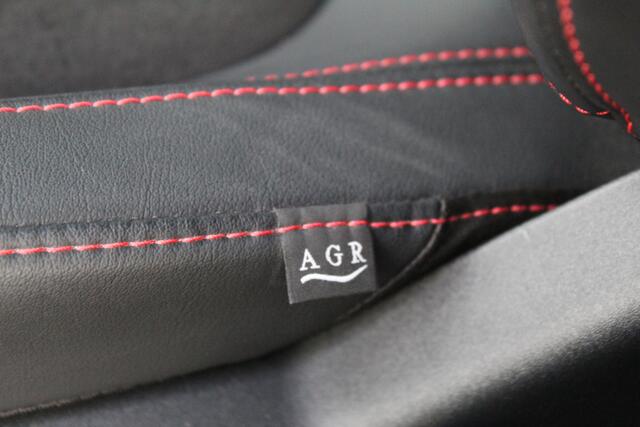 Ford KUGA 2.5-243pk PHEV ST-Line X. Nieuwste model ! Van ¤. 54.937,- voor ¤. 43.735,- ! Trekgewicht 2.100kg ! Elektr. panoramadak, Elektr. inklapb. trekhaak, stoel-, stuur- en voorraamverw., lane- en side assist, 360gr. camera, HUD, Apple/Android, Elektr. verstelb.