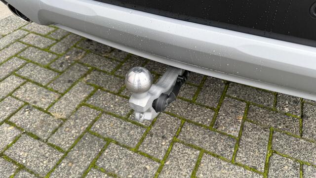 Ford KUGA 2.5 PHEV Titanium Direct leverbaar | ¤4.000,- voordeel | Winterpack | Wegklabare trekhaak | Bursting green