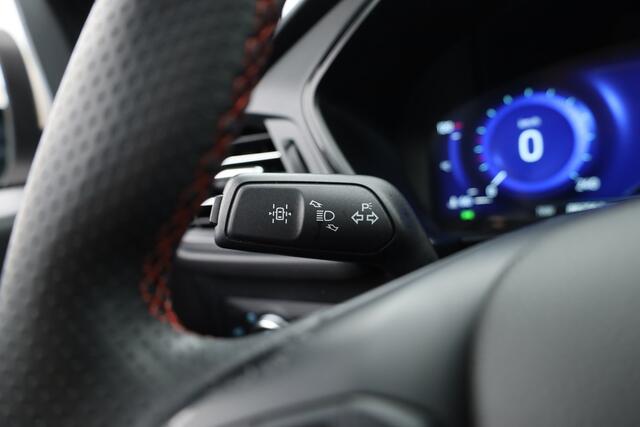 Ford KUGA 2.5 MHEV ST-Line 190pk | Pano | Camera | Keyless | Cruise | Apple CarPlay | Navi