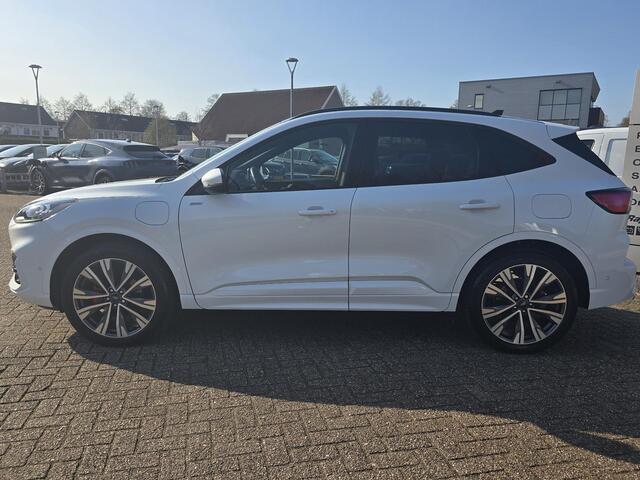 Ford KUGA 2.5 PHEV ST-Line X 225pk | Panoramadak | 20 inch met rode remklauwen | Winter Pack | Adaptieve cruise control | Head up Display | Adaptive LED