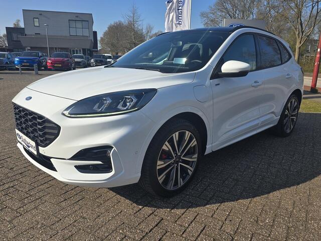 Ford KUGA 2.5 PHEV ST-Line X 225pk | Panoramadak | 20 inch met rode remklauwen | Winter Pack | Adaptieve cruise control | Head up Display | Adaptive LED